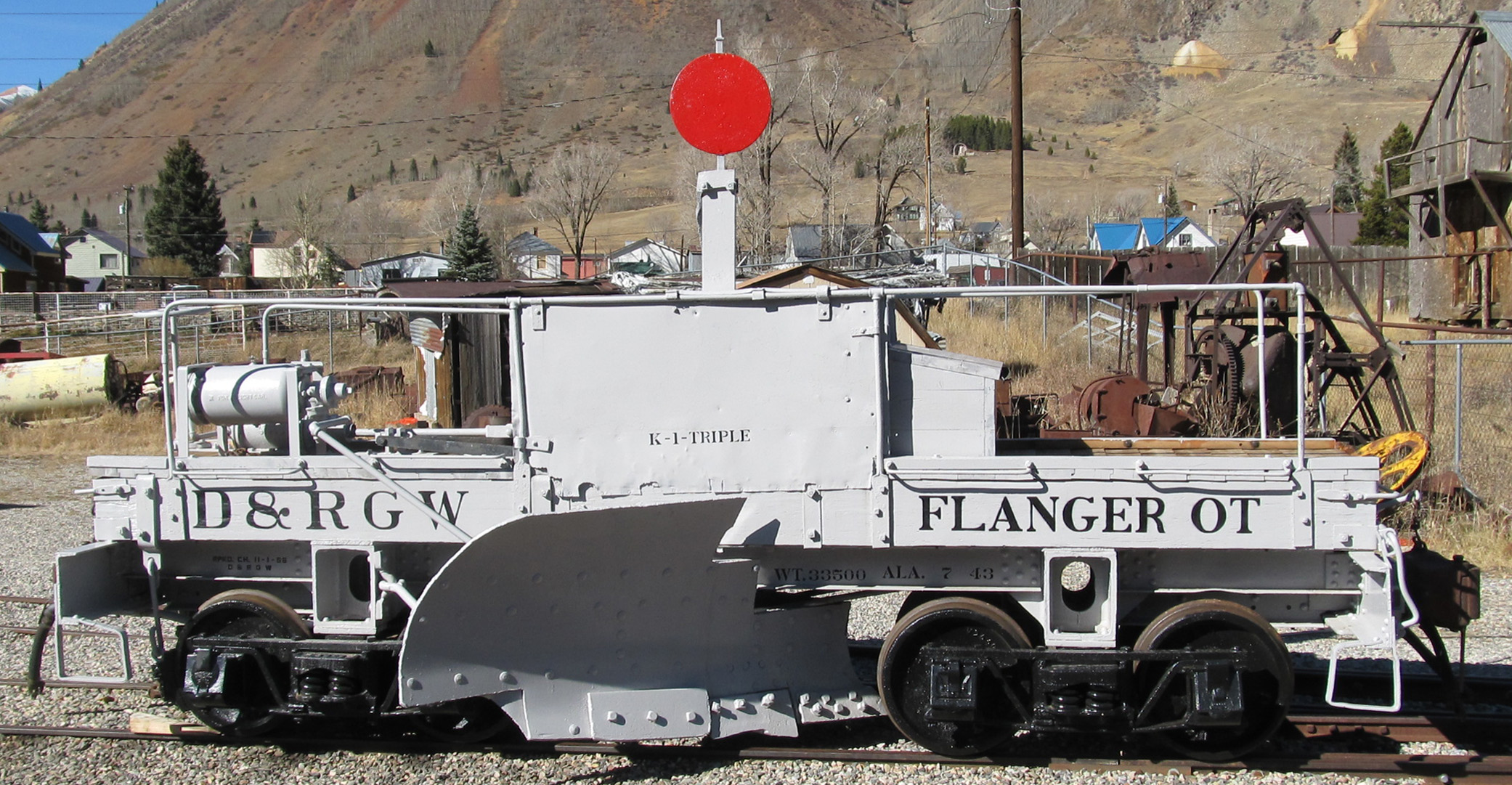 D&RGW Flanger OT returned to is 1942 condition whe igt had just been rebuilt (Photo; George Niederauer)