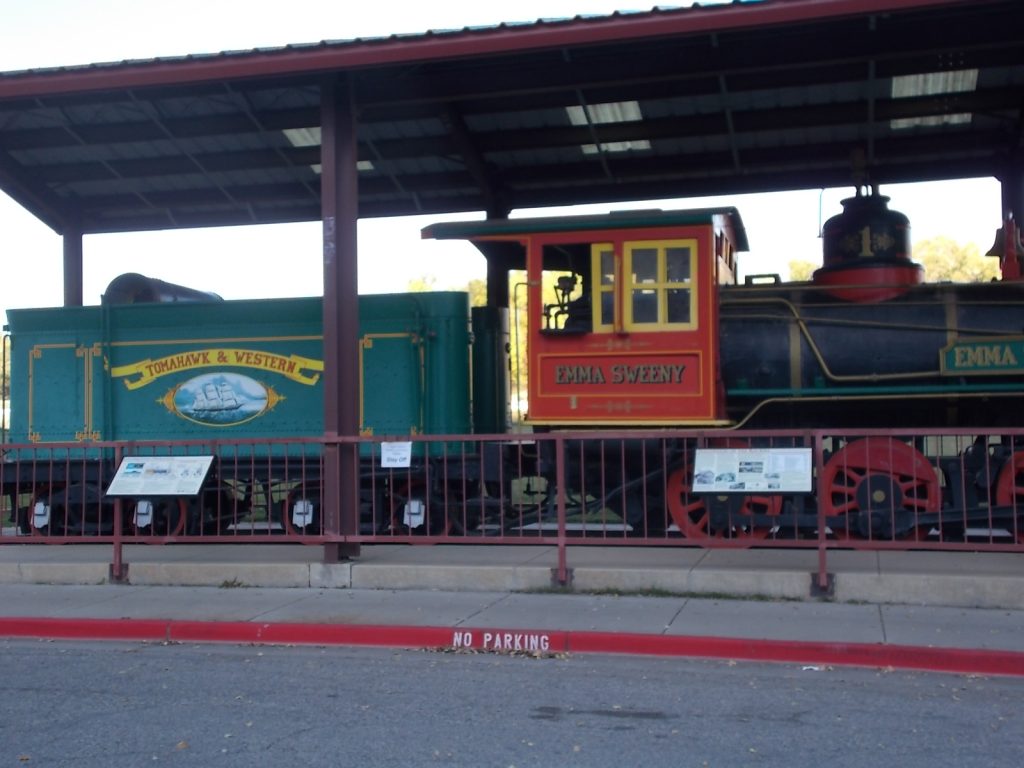 Emma Sweeny under shelter